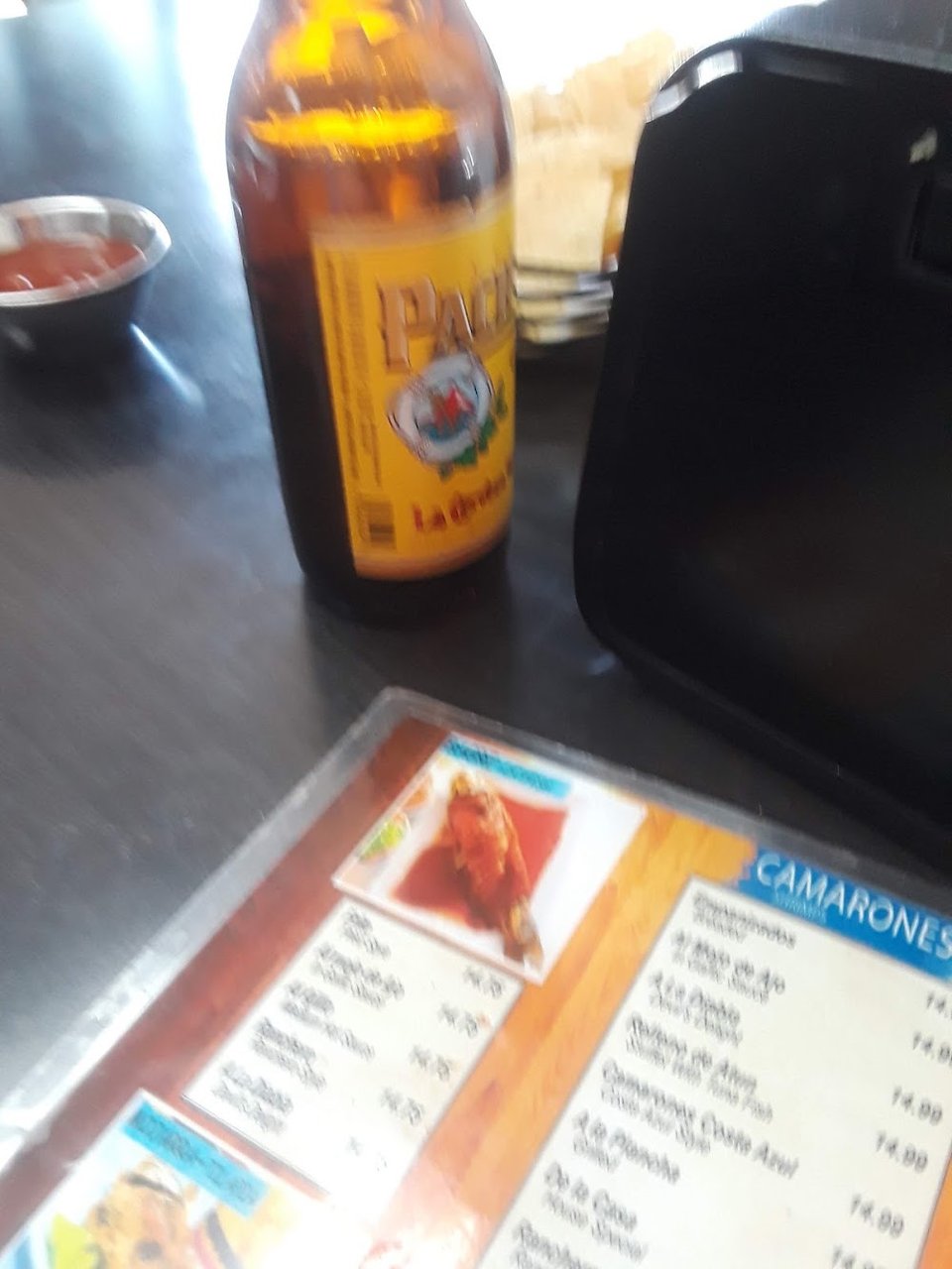 Casual plates served with drinks and table service.